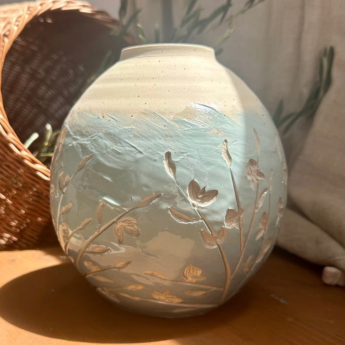 Brnistra vase